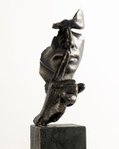 Escultura realista en acabado bronce del escultor Miguel Guía